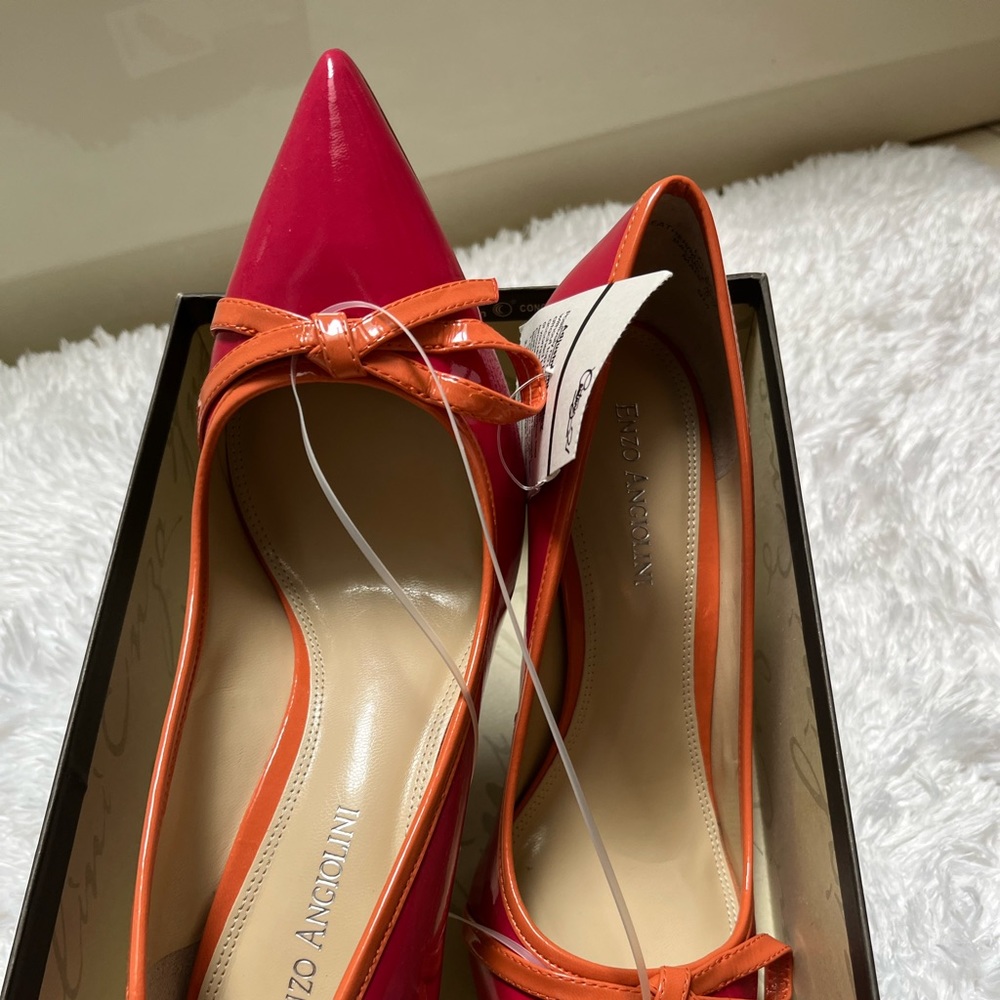 Enzo Angiolini multi color pump